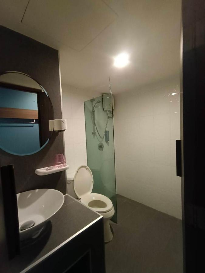 Хостел Bb House Rambuttri Бангкок Екстер'єр фото